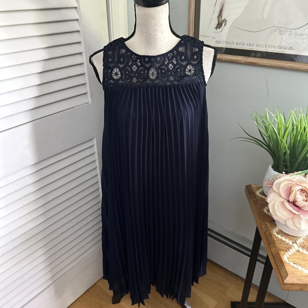JOSEPH RIBKOFF Womens Dress XS Blue Pleated Chiffon Trapeze Cocktail Classic